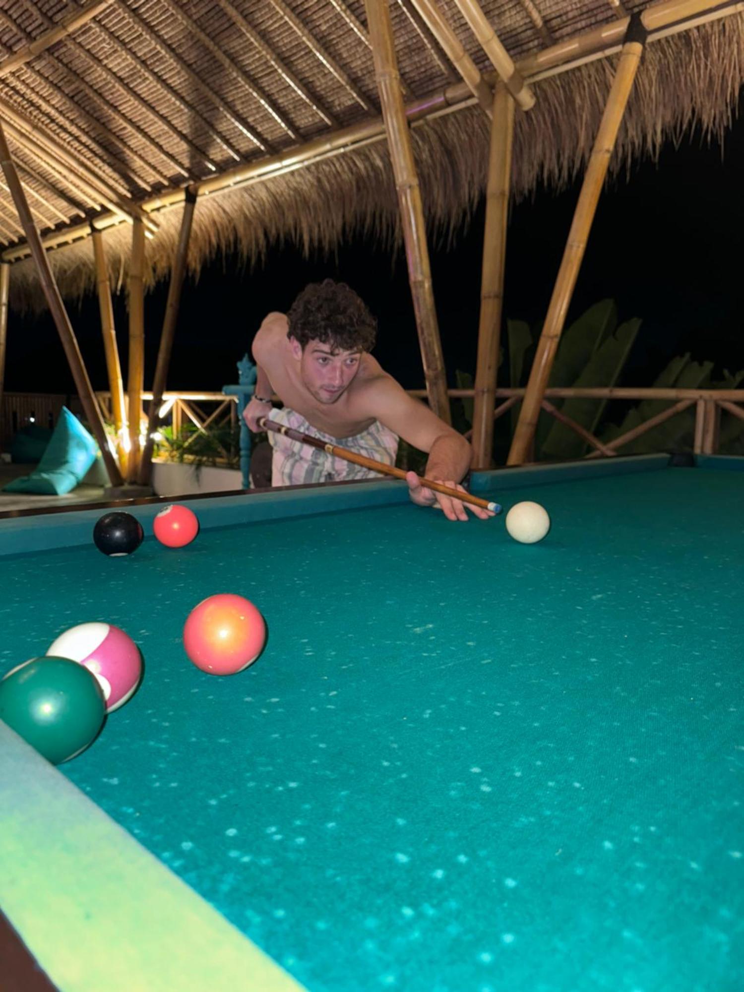 Canggu Central Hostel Extérieur photo